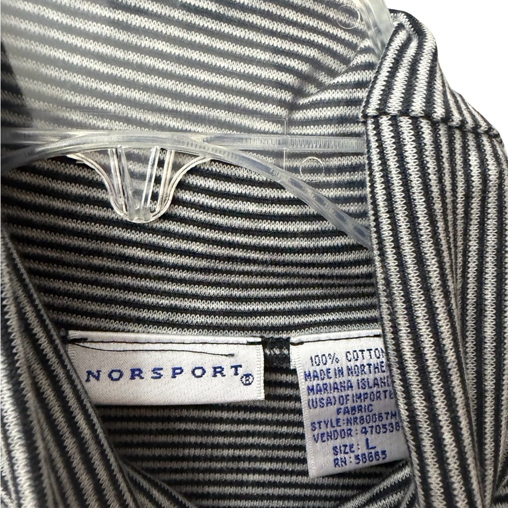 Nordstroms Norsport women’s turtleneck blouse large NWT VINTAGE - Picture 3 of 4